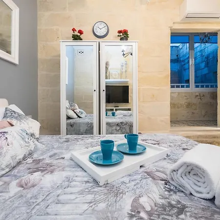 South Street Apartment Valletta